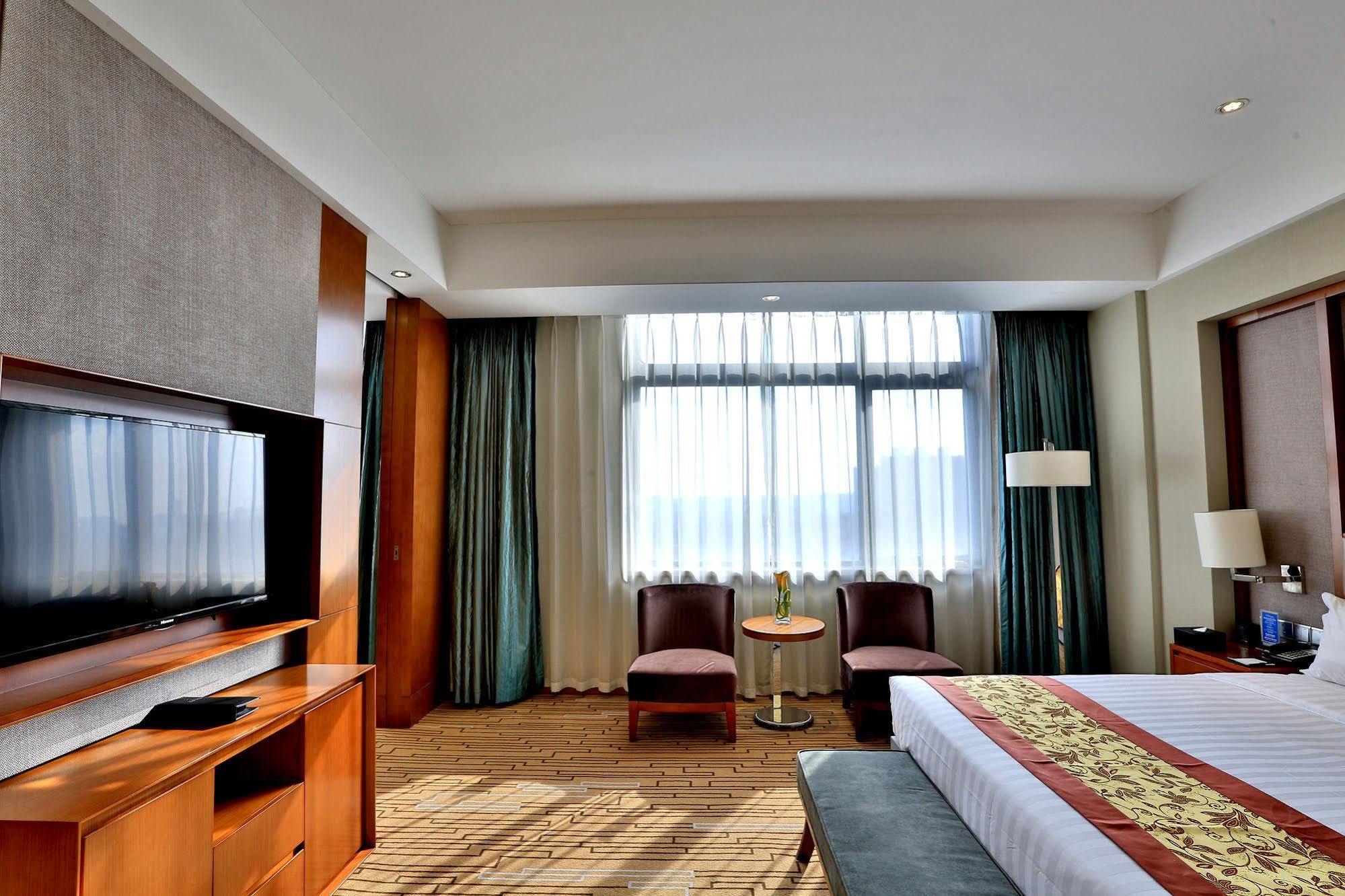 Shenyang Rayfont International Hotel 외부 사진